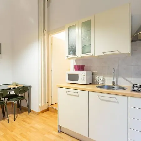 Corso Buenos Aires Apartment Milan
